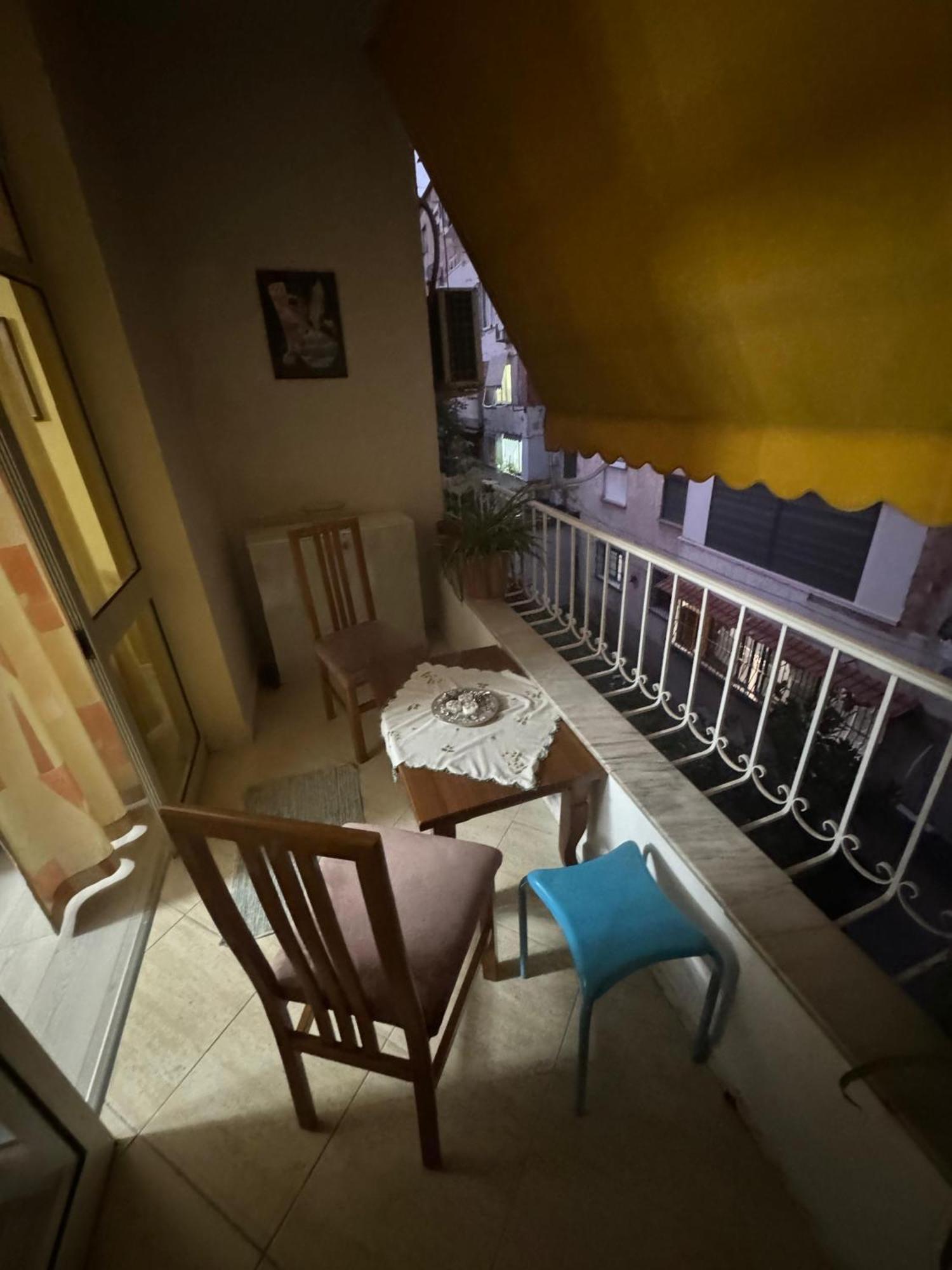 Center Of Tirana Apartment Eksteriør bilde